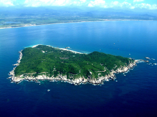 海南三亞跟團(tuán)游與自由行_海南三亞旅游團(tuán)報價2021_海南三亞游8月份報價