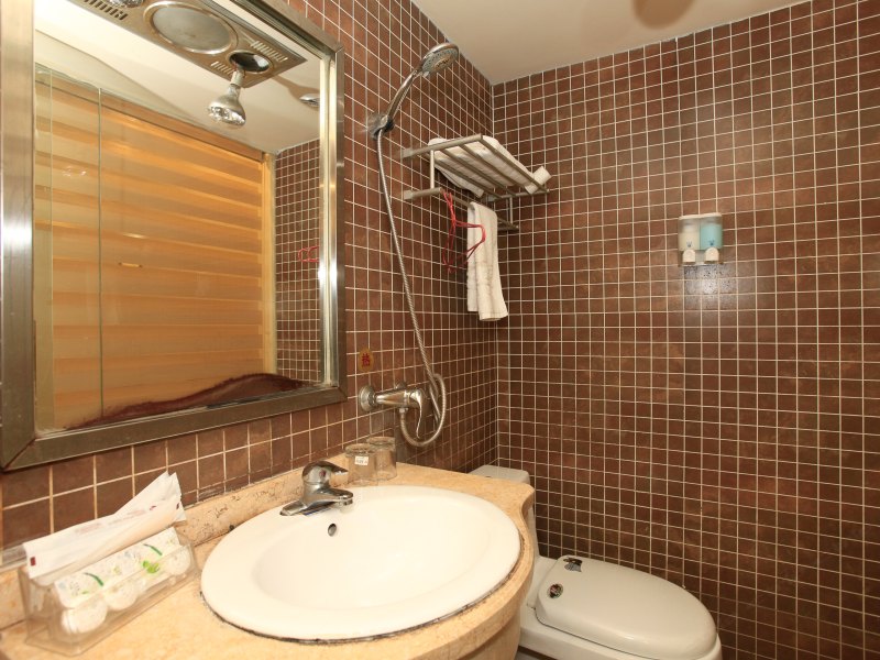 hotelPic