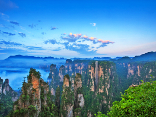 湖南張家界自由行旅游團_湖南張家界八月份旅游_湖南張家界報團旅游多少錢