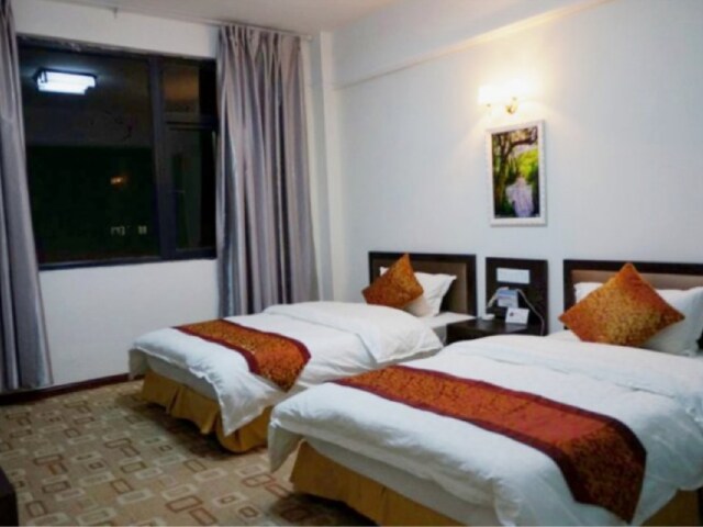 http:\/\/www.tuniu.com\/tour\/210552314