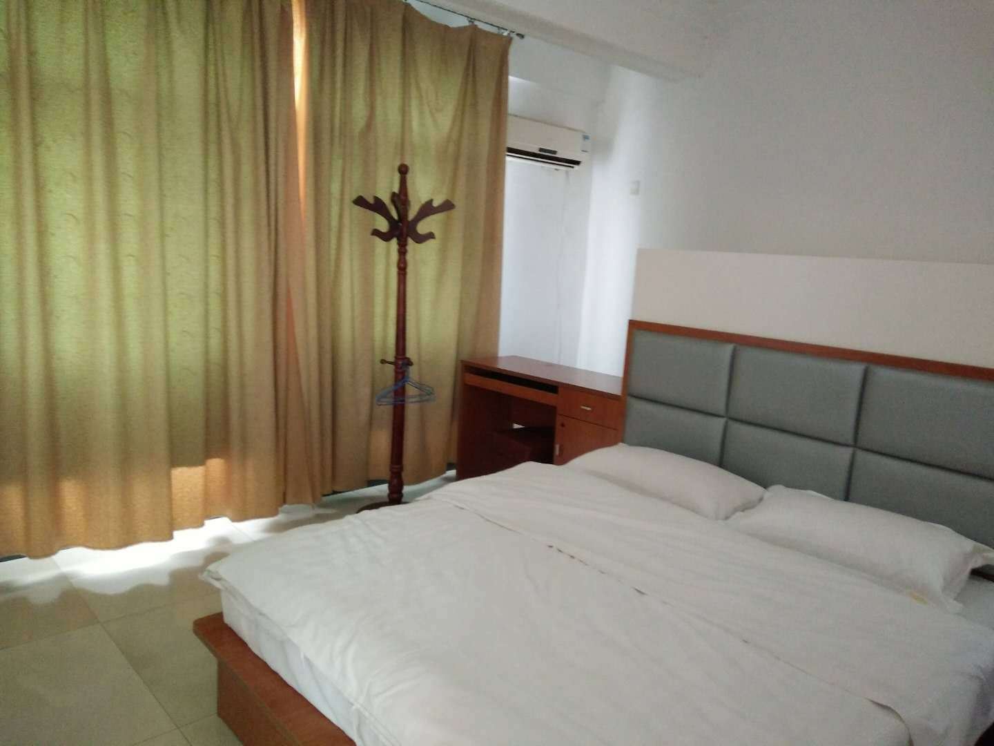标准大床房