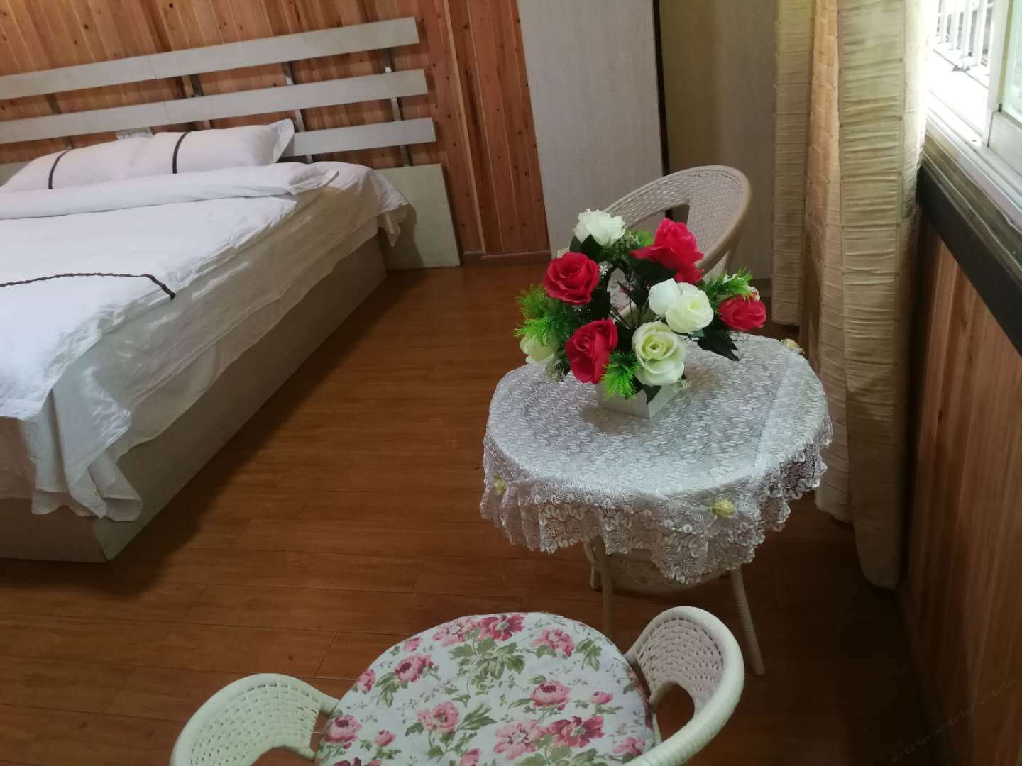 标准大床房