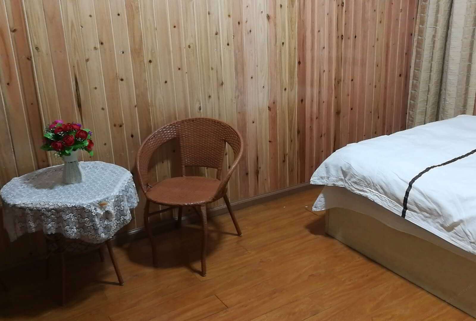 标准大床房