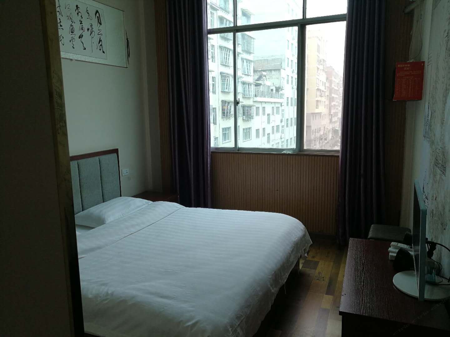 舒适大床房