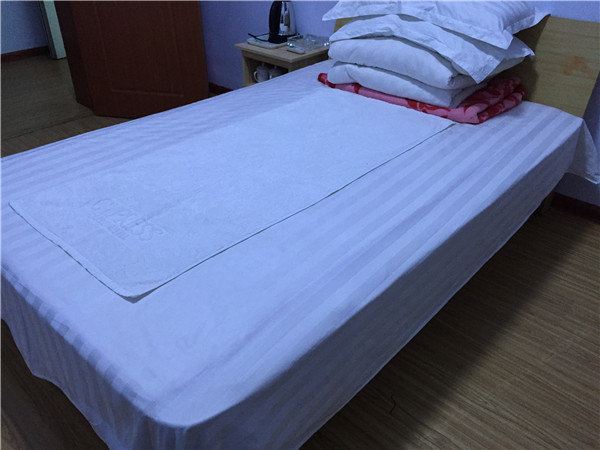 温馨大床房