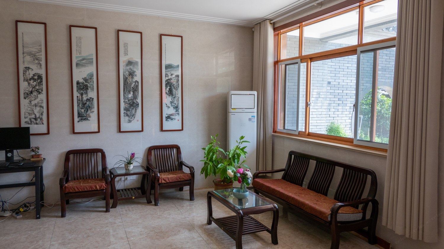 阳光一室大床房