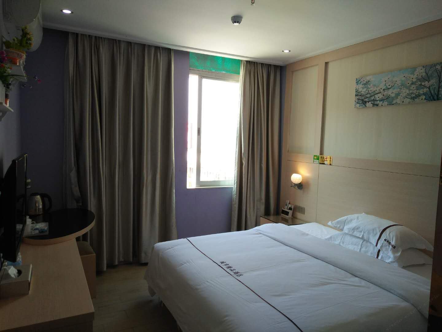 温馨大床房