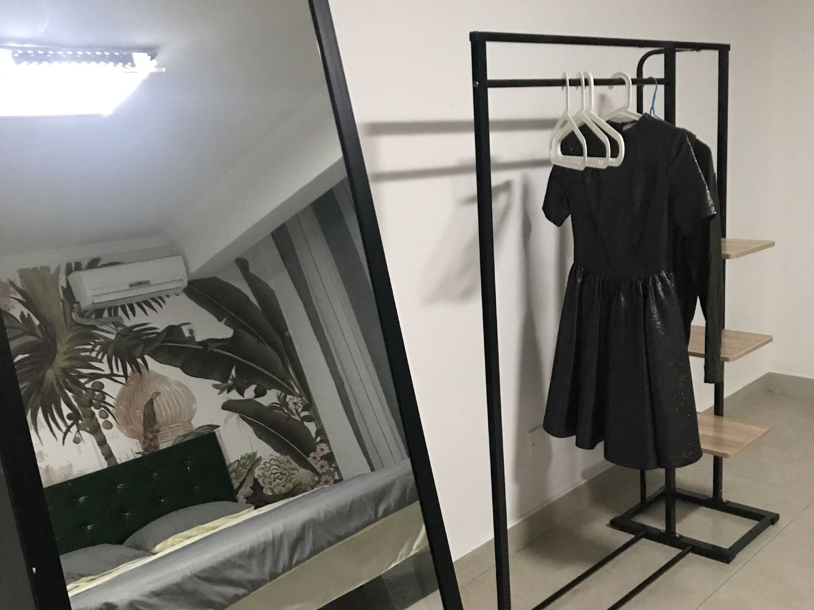 高级大床房(公共卫浴)