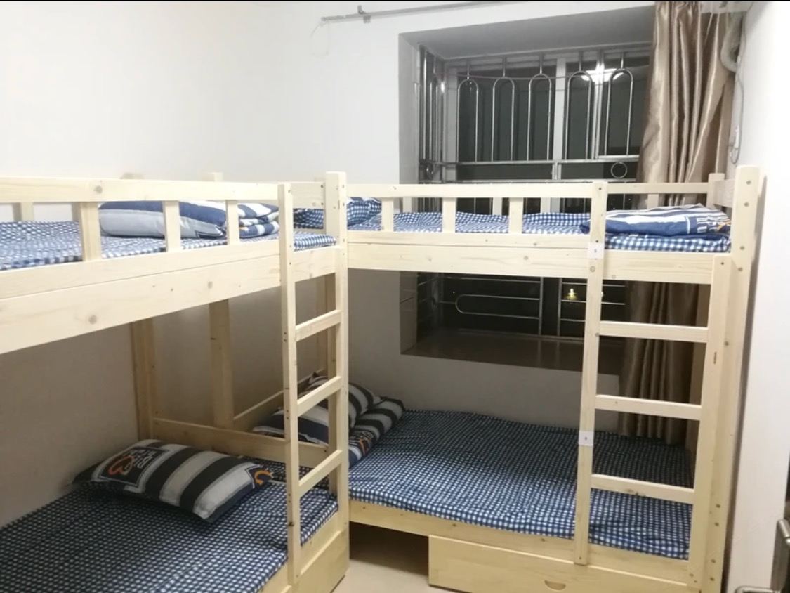 经典4人间(床位)(公共卫浴)