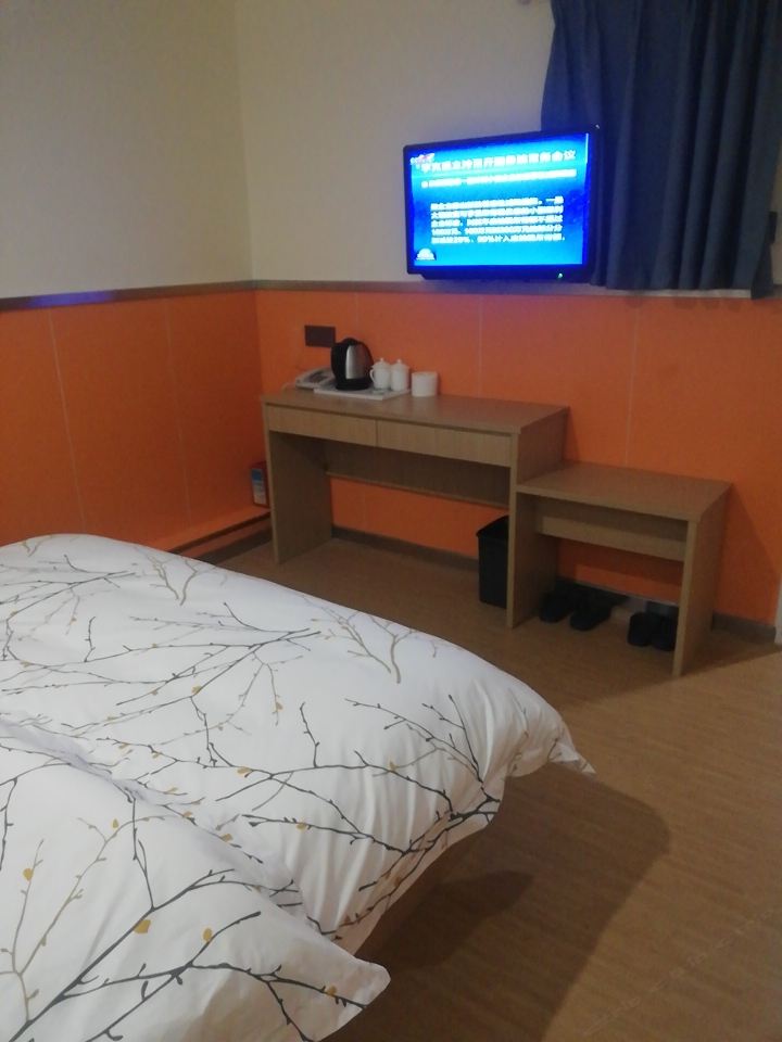 商务大床房