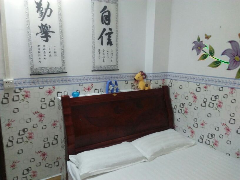 豪华大床房