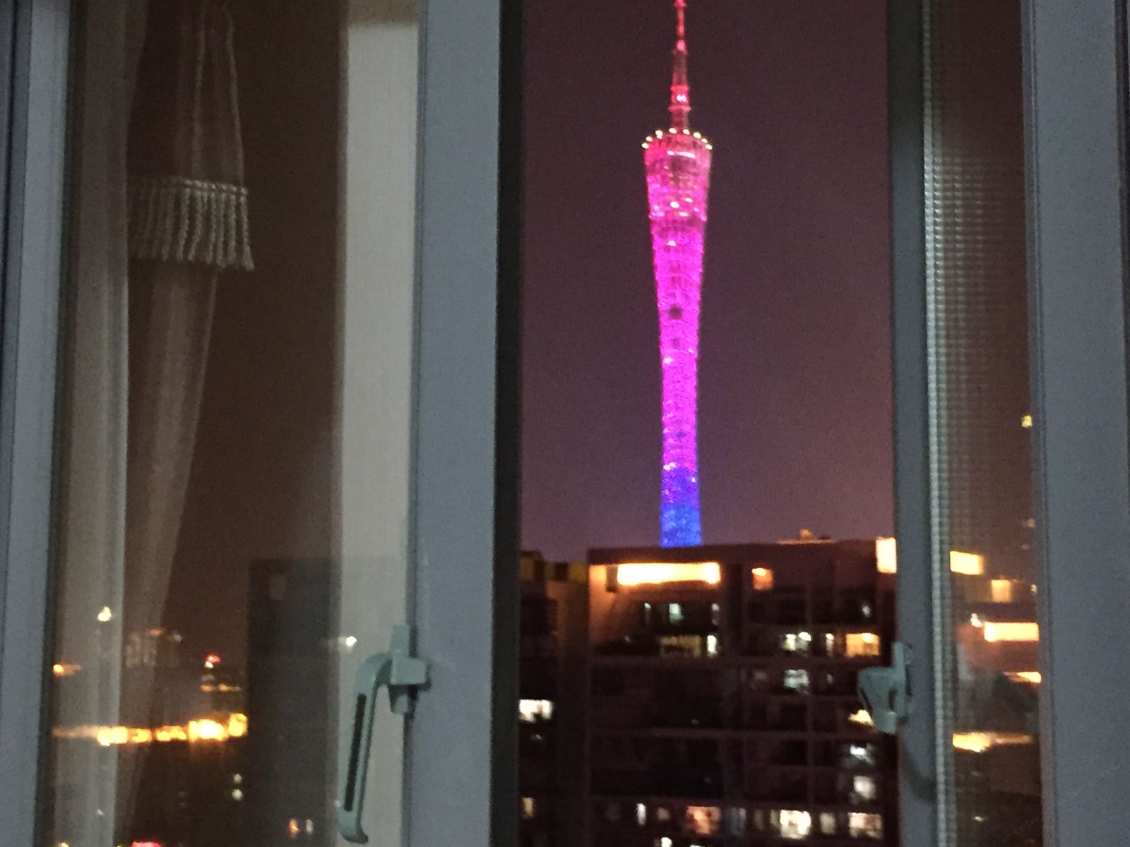 高级一房一厅大床房