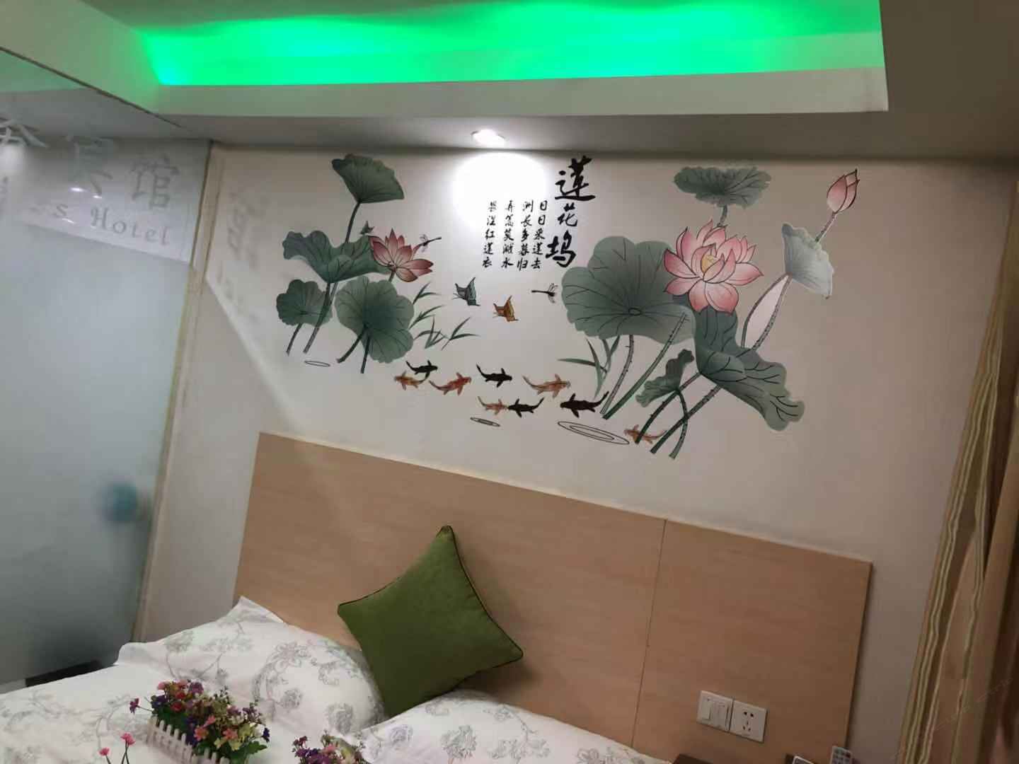 标准大床间