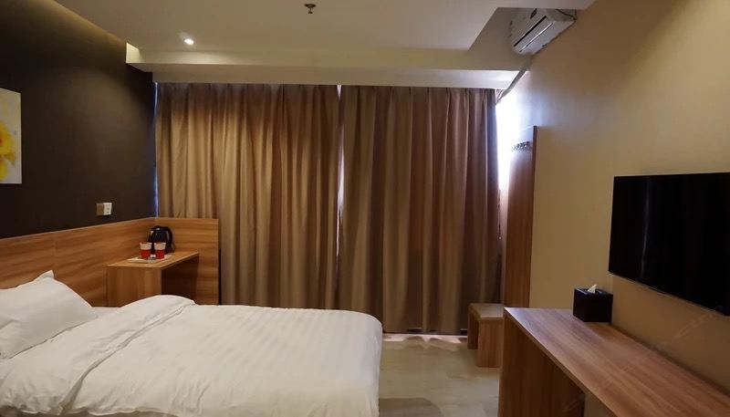 特惠大床房
