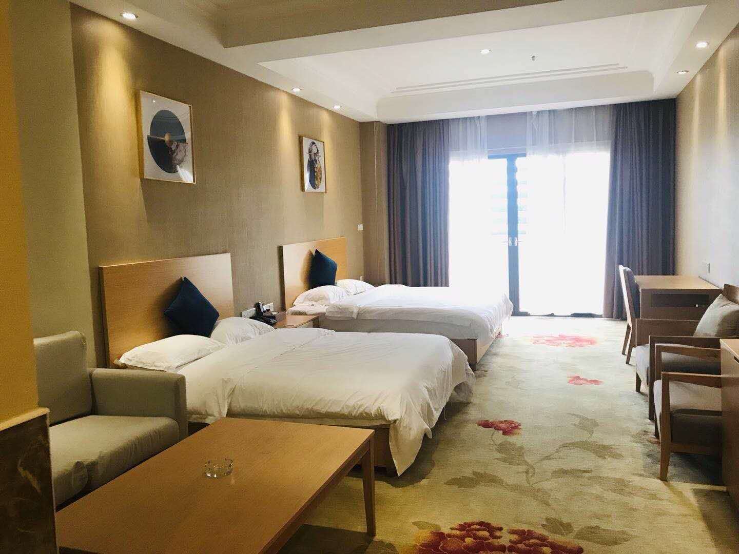 豪华双床房