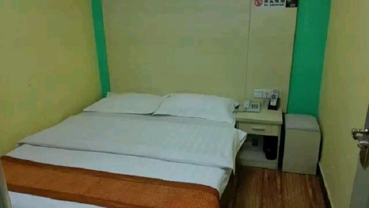 温馨大床房