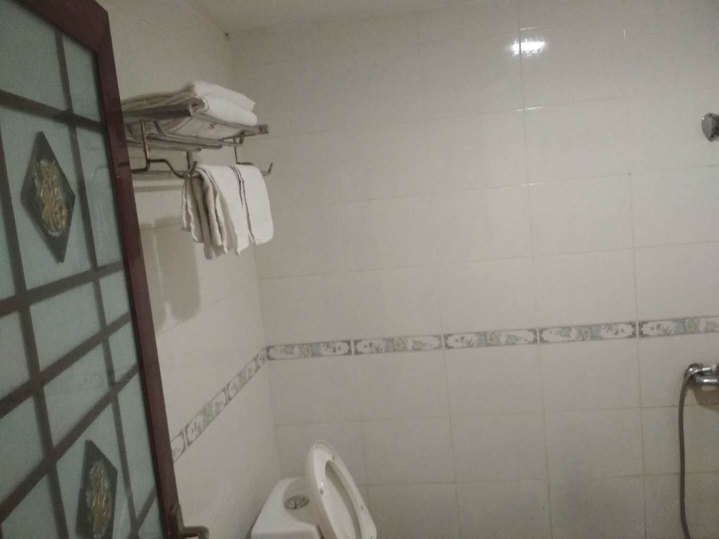 商务大床房
