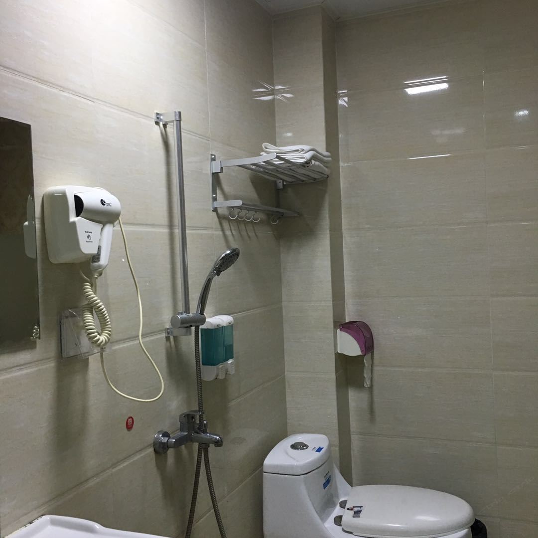 豪华大床房