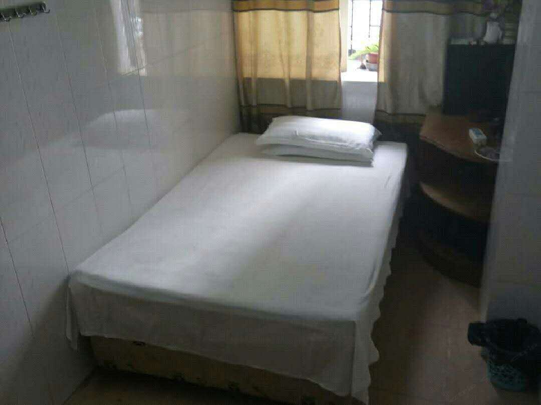 标准大床房