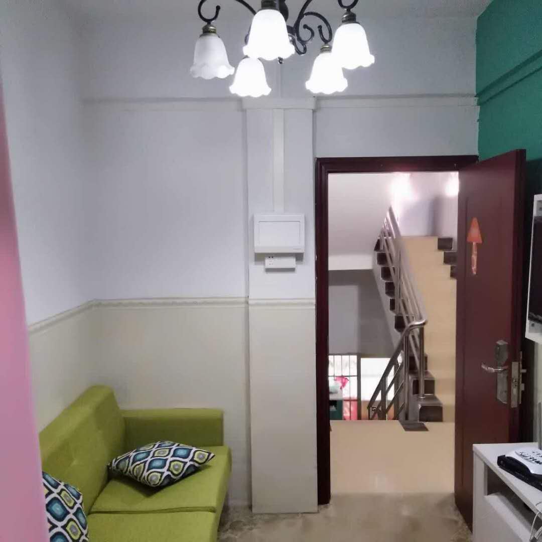 标准大床房