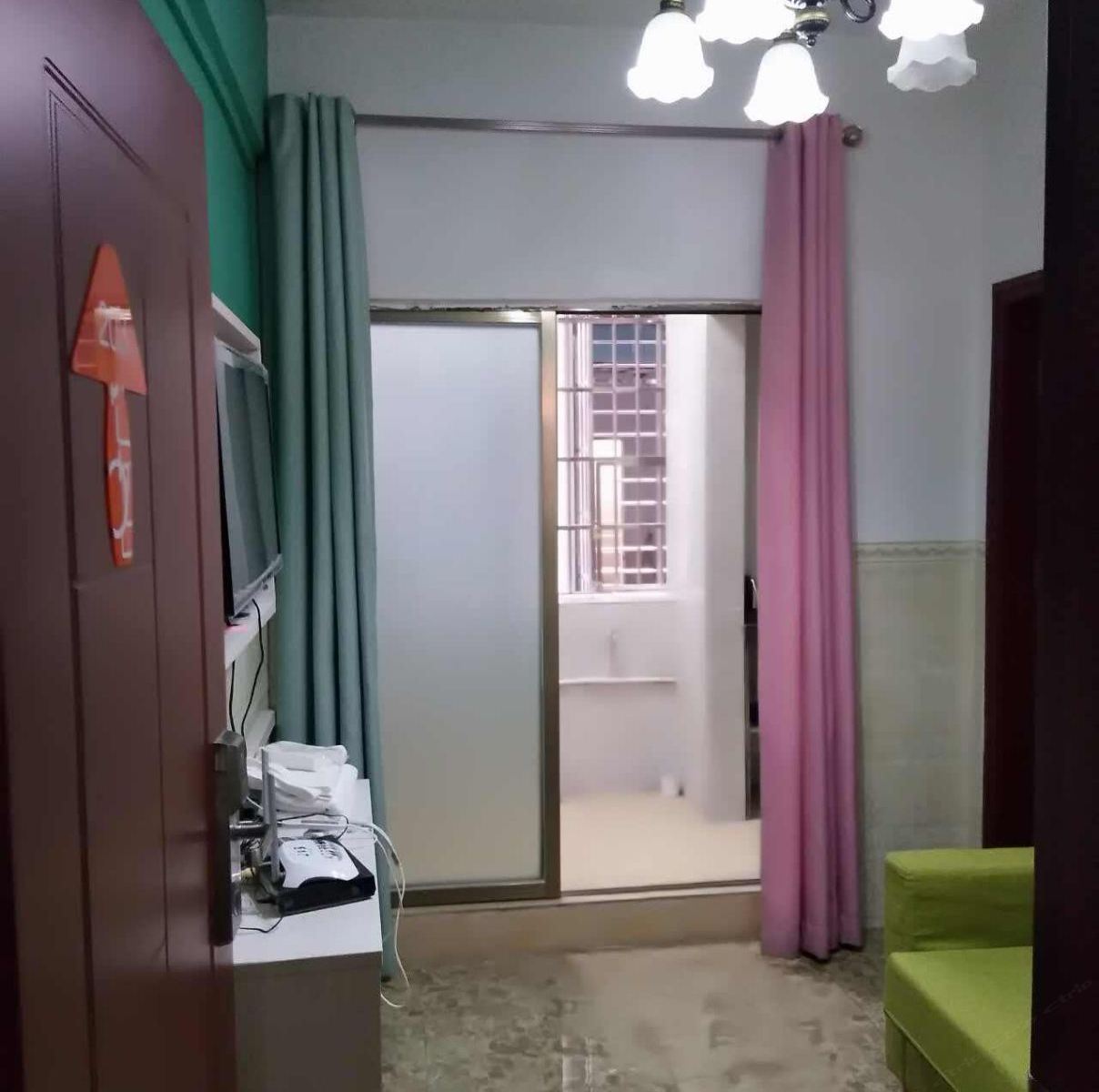标准双床房