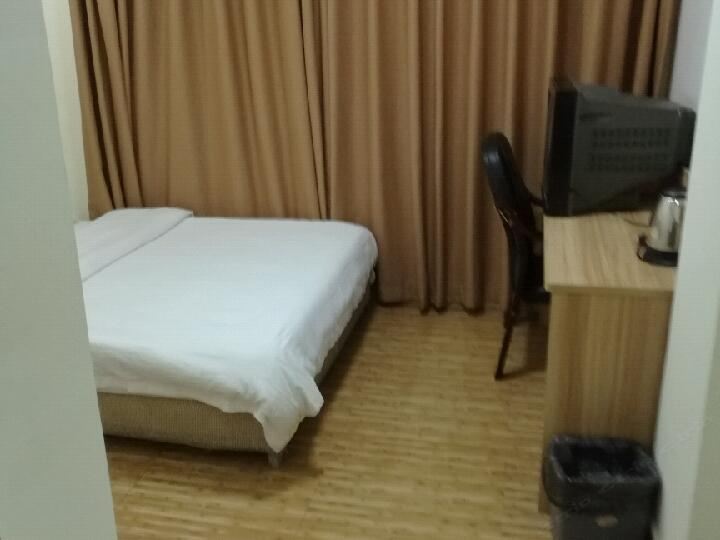 标准单人间