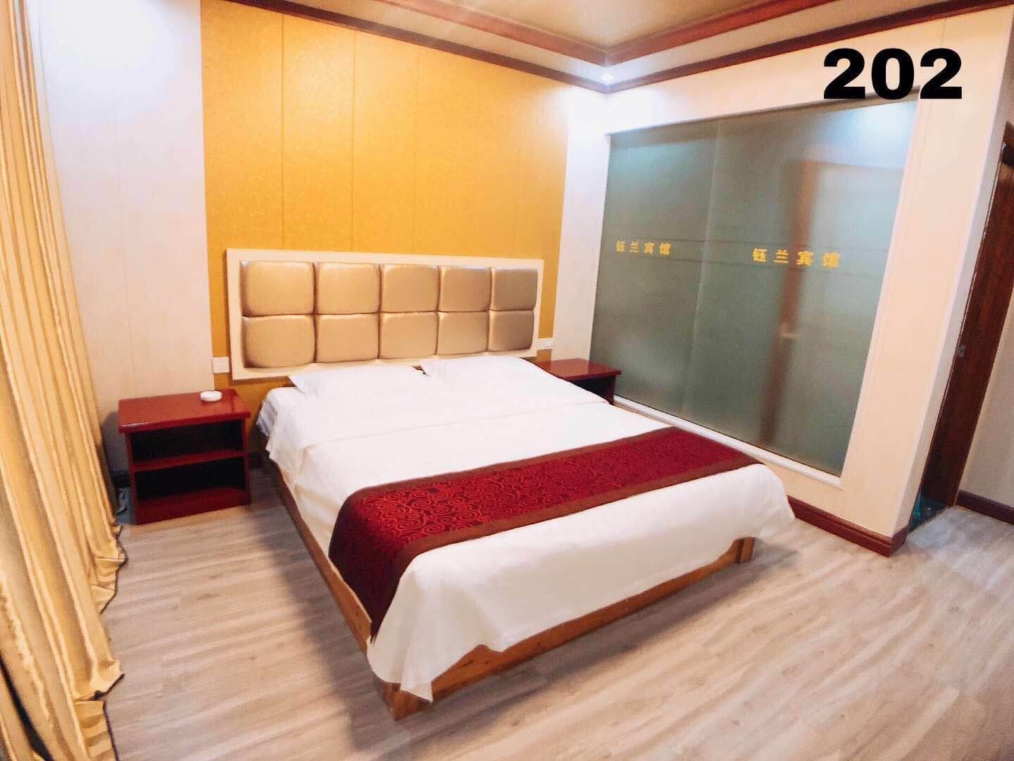 豪华大床房