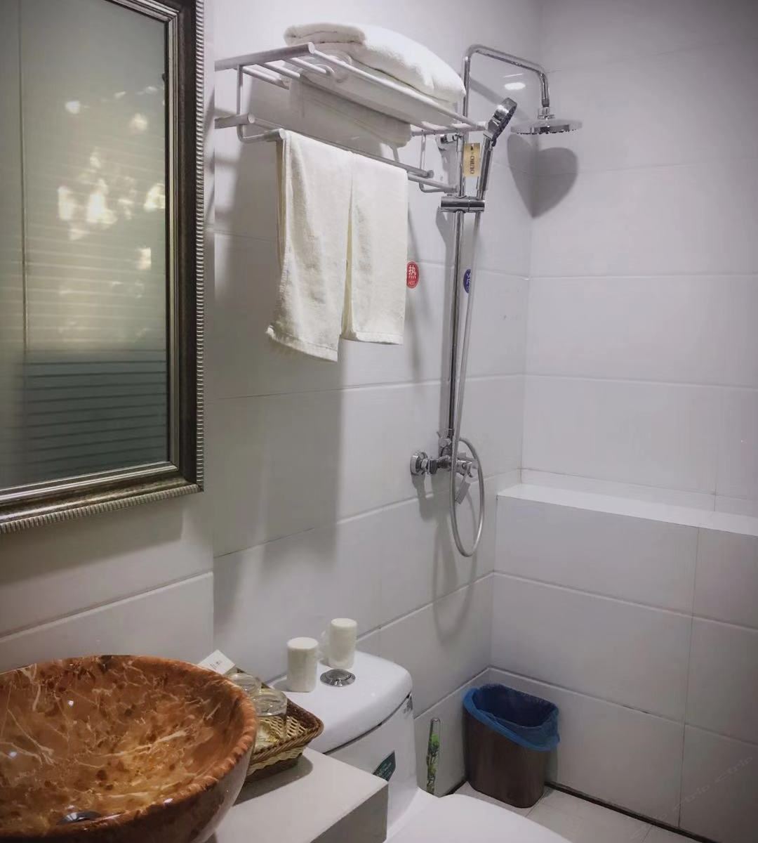大床房