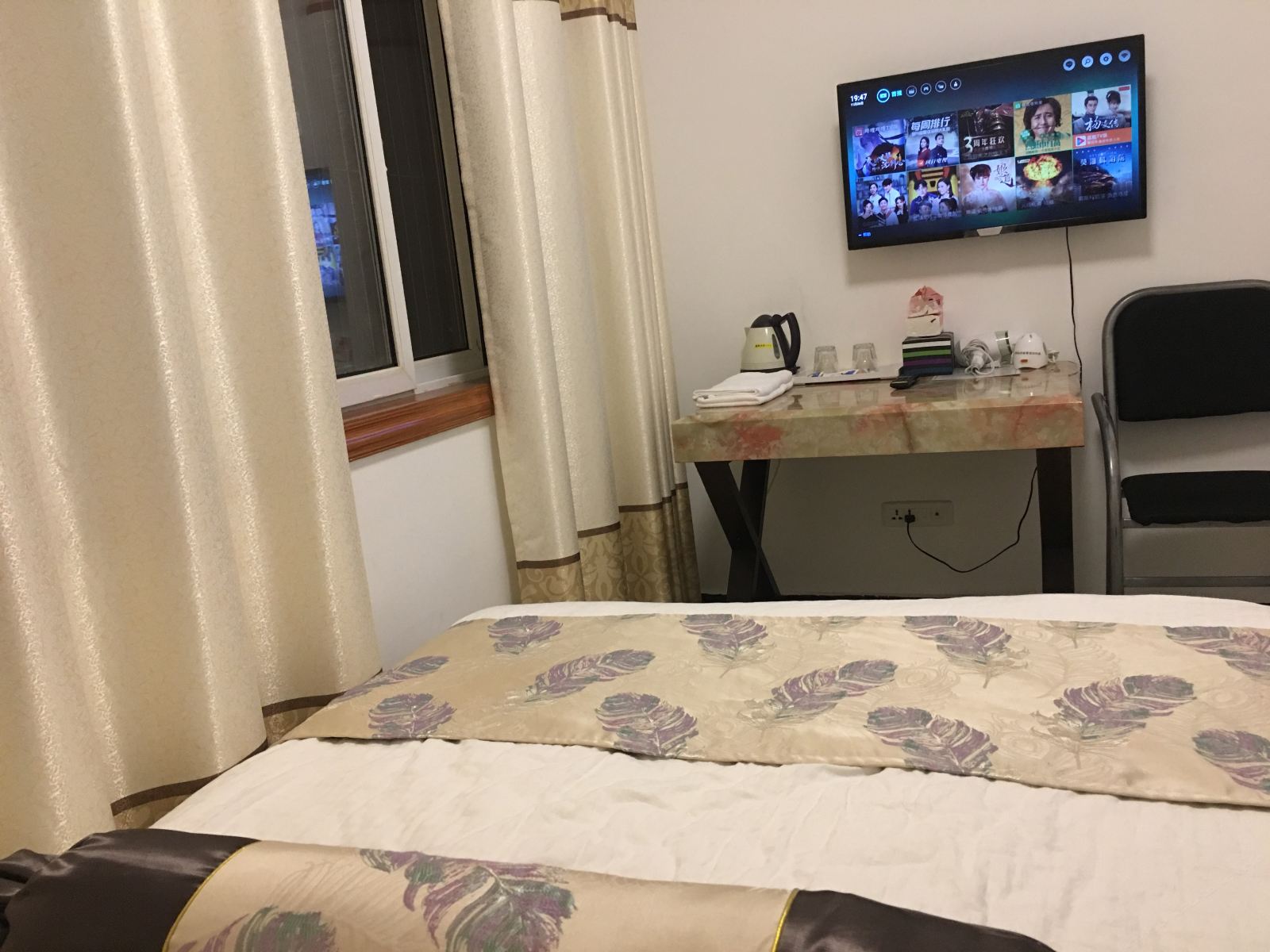 荣耀黄金大床房