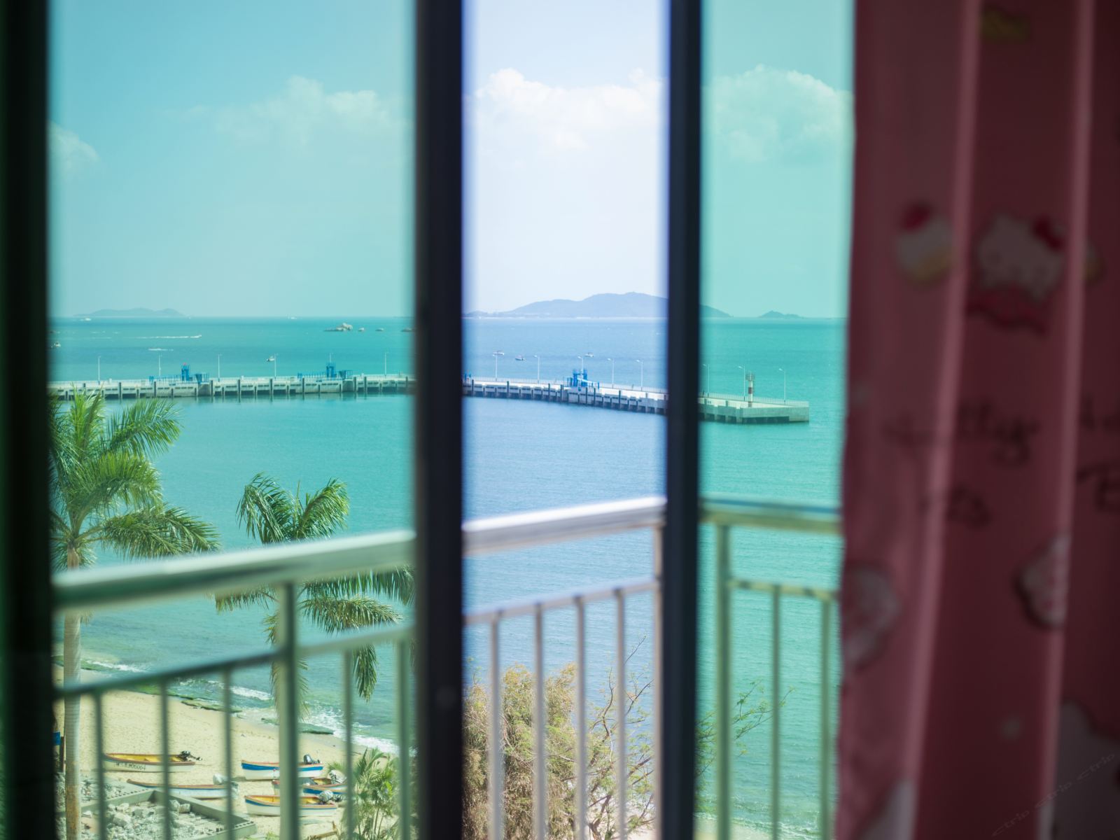 侧面海景阳台双床房