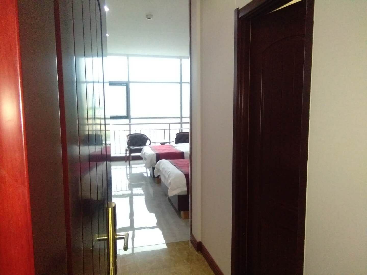 豪华大床房