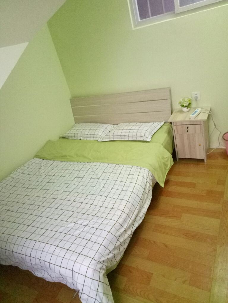 阁楼特惠房