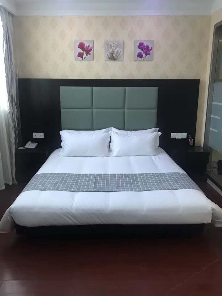 影视大床房
