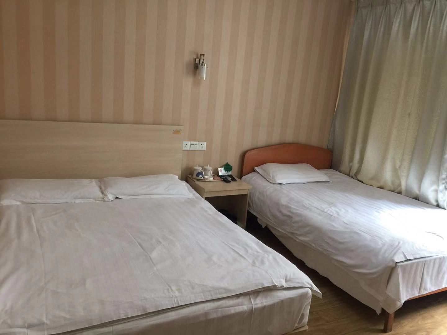 家庭房