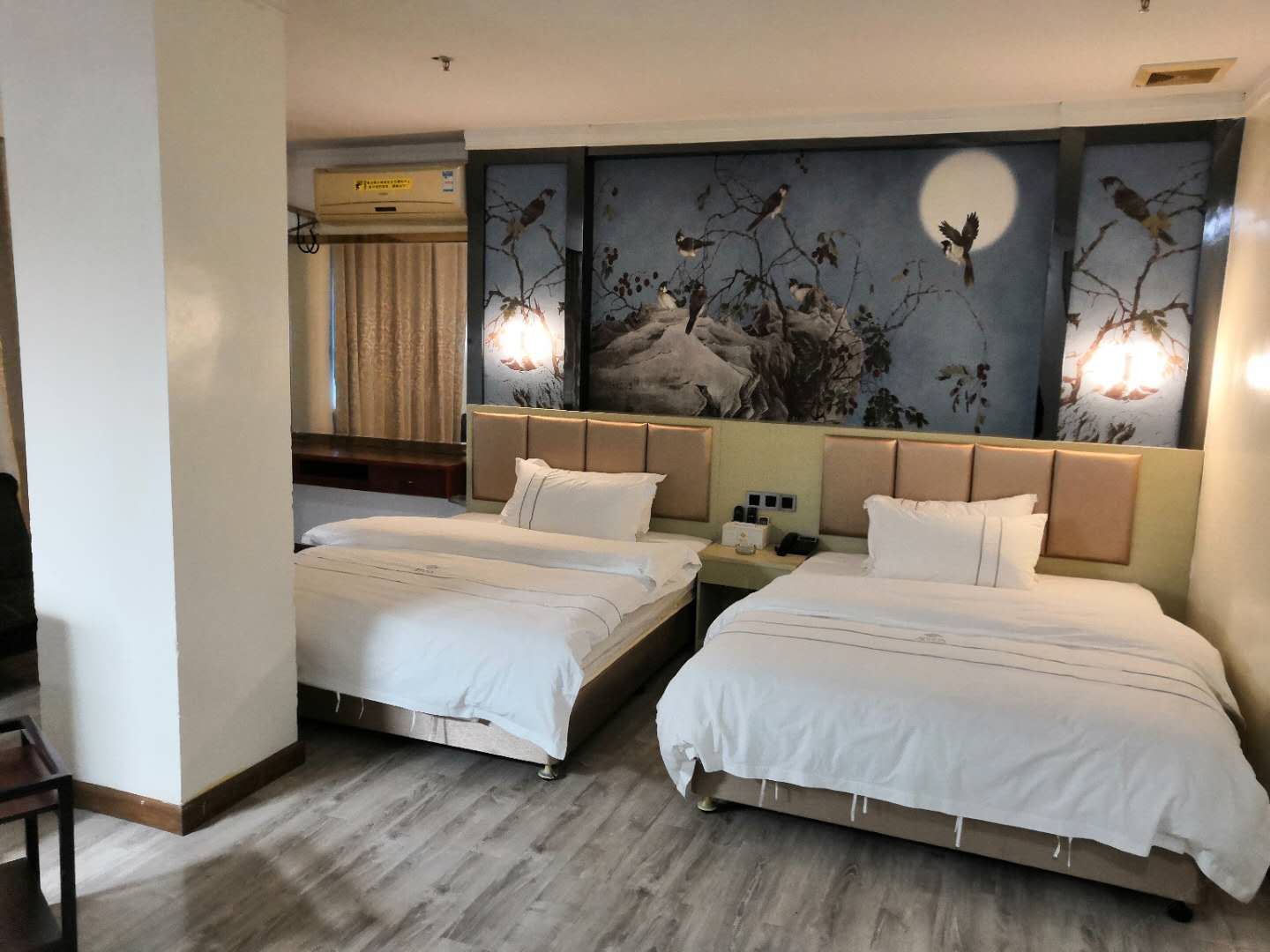 豪华双人麻将房