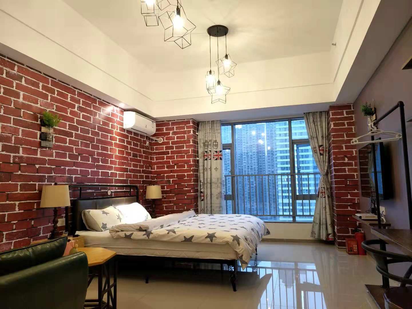 主题大床房