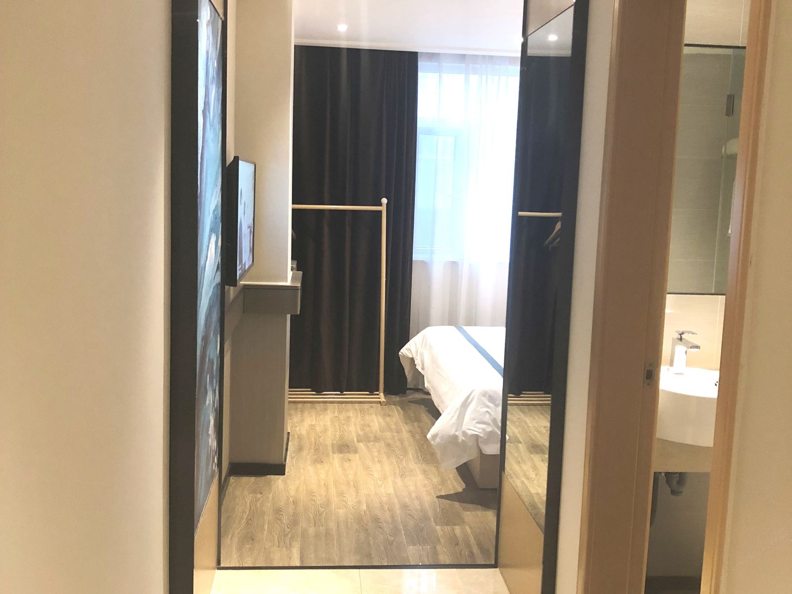 特惠大床房