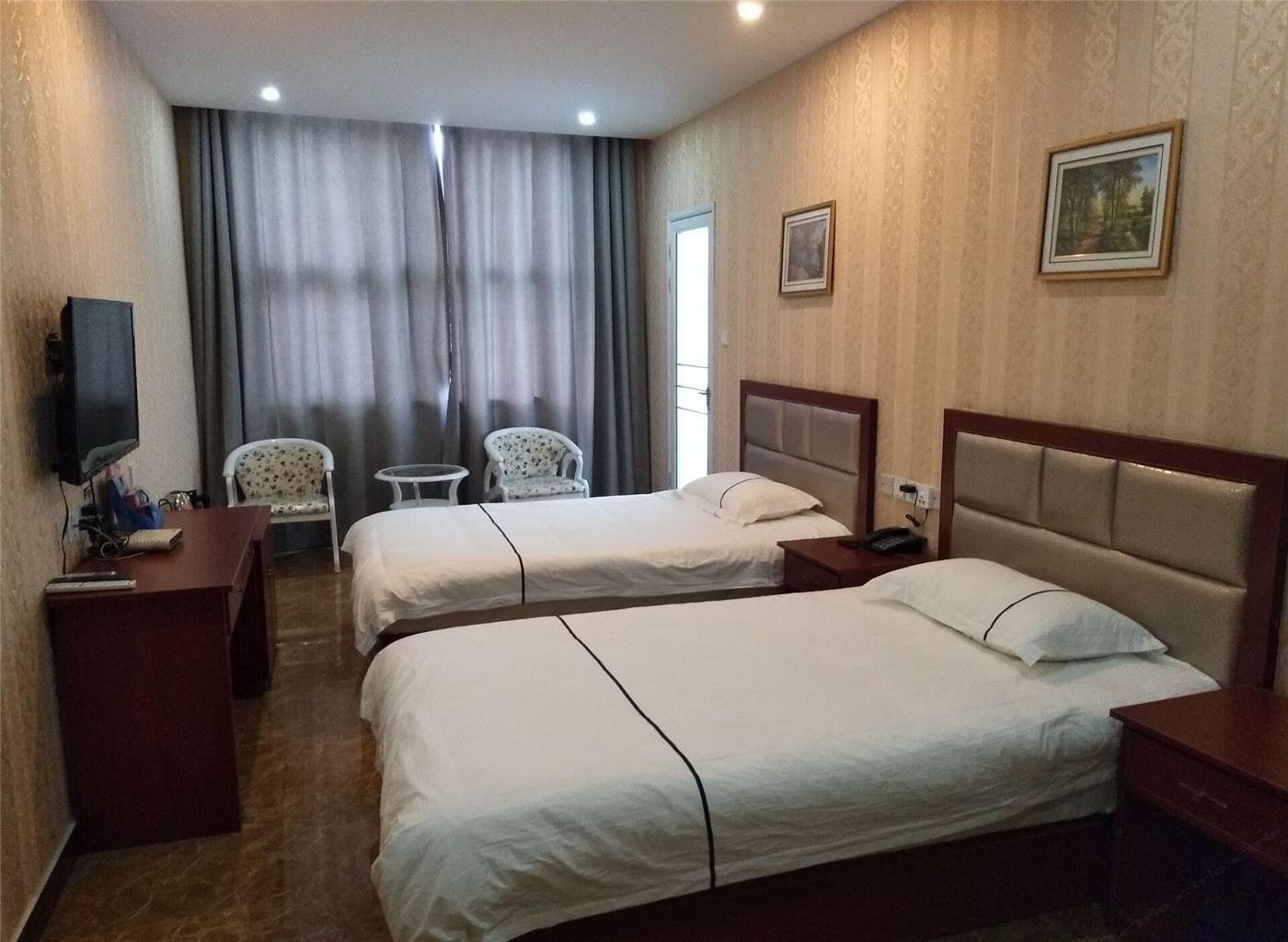 高级家庭间