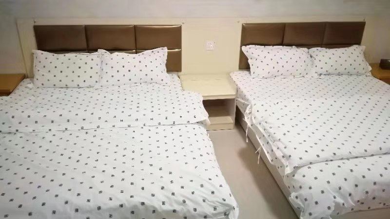豪华双床房