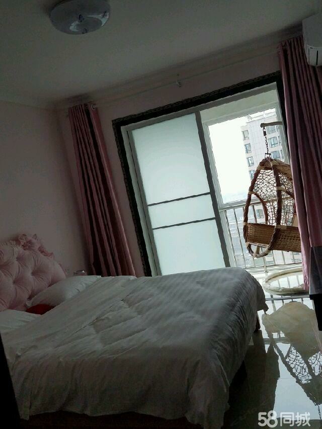 豪华情侣观景房