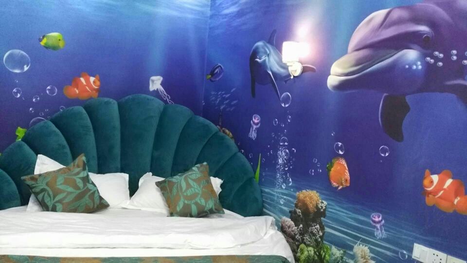 梦幻海洋圆床房