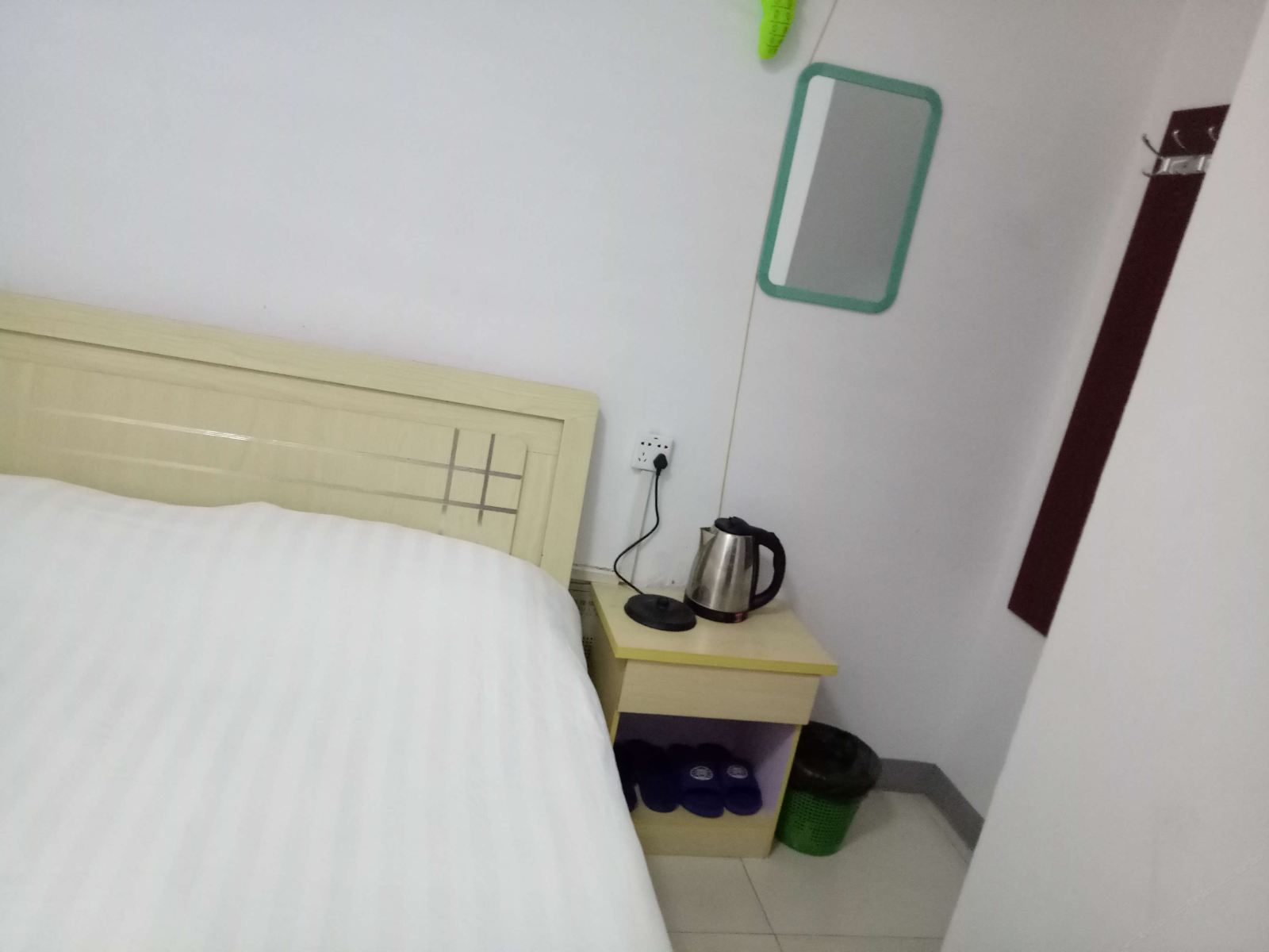 特价大床房（公卫）