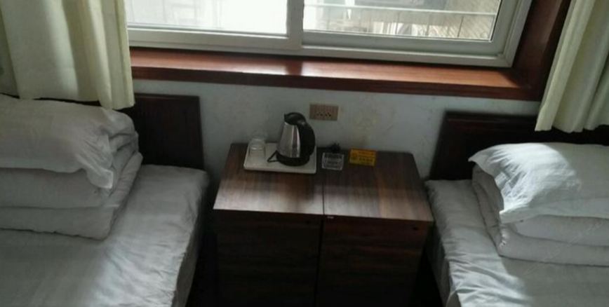 标准间(公共卫浴)
