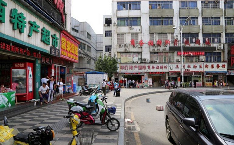 南昌昌铁旅馆六楼