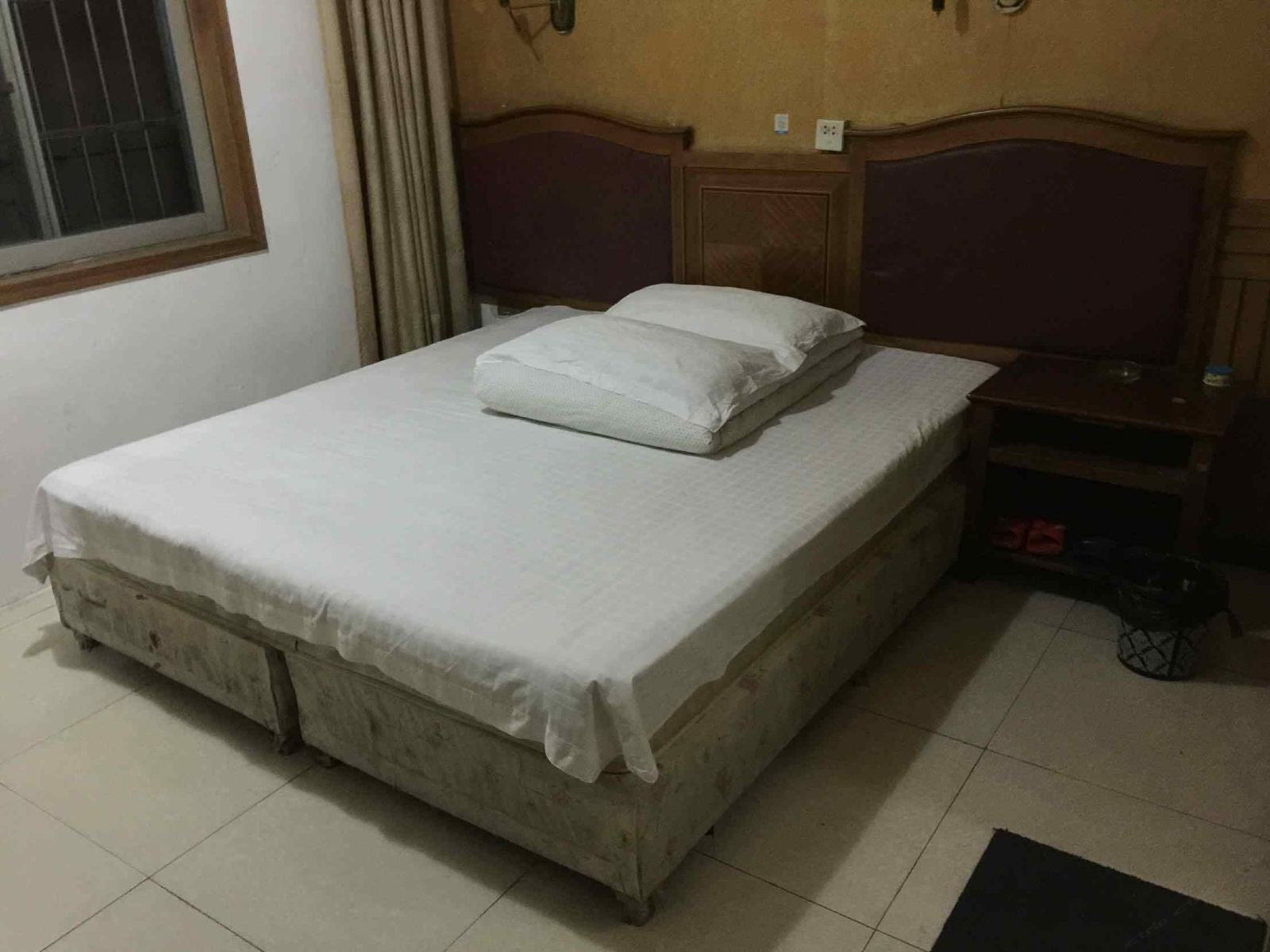 高级双床房