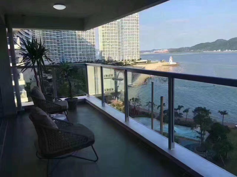 豪华海景大床房