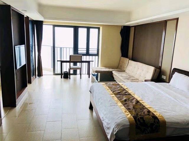360无边际海景大床房
