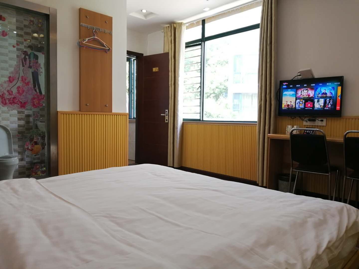 精选大床房