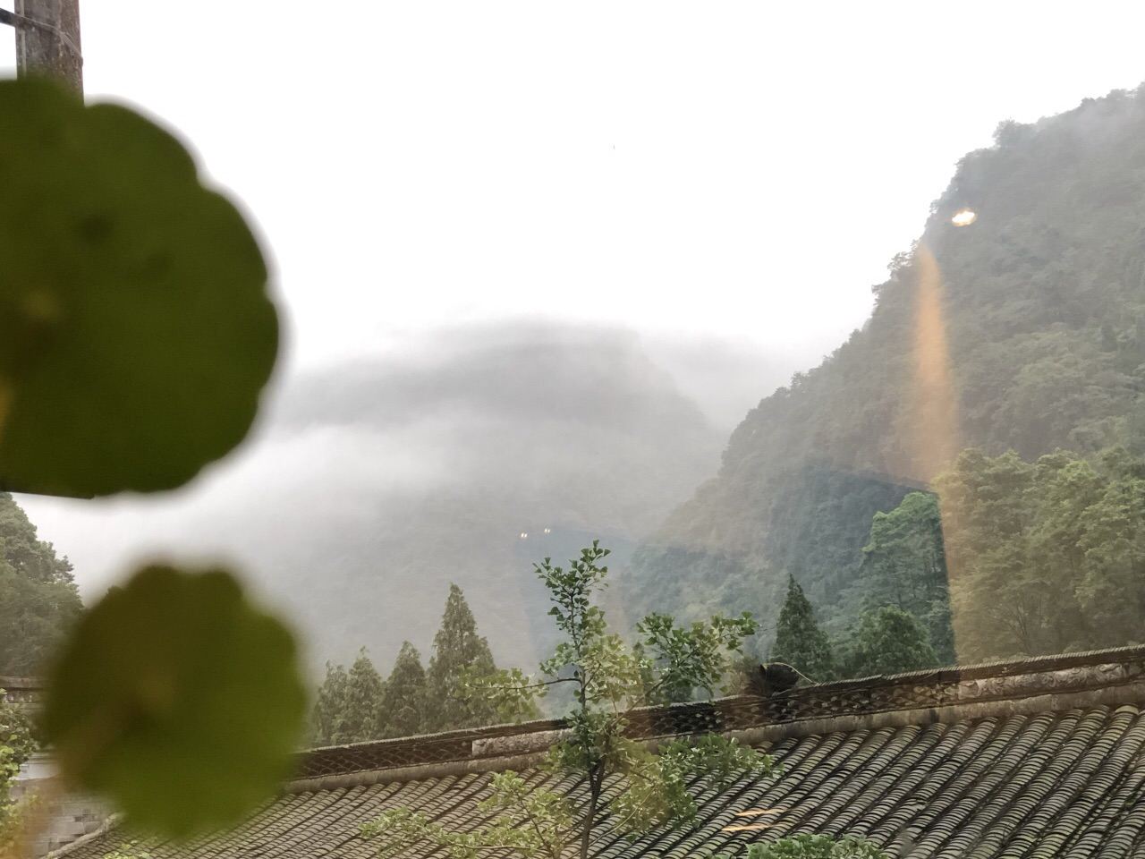 安闲观山标间