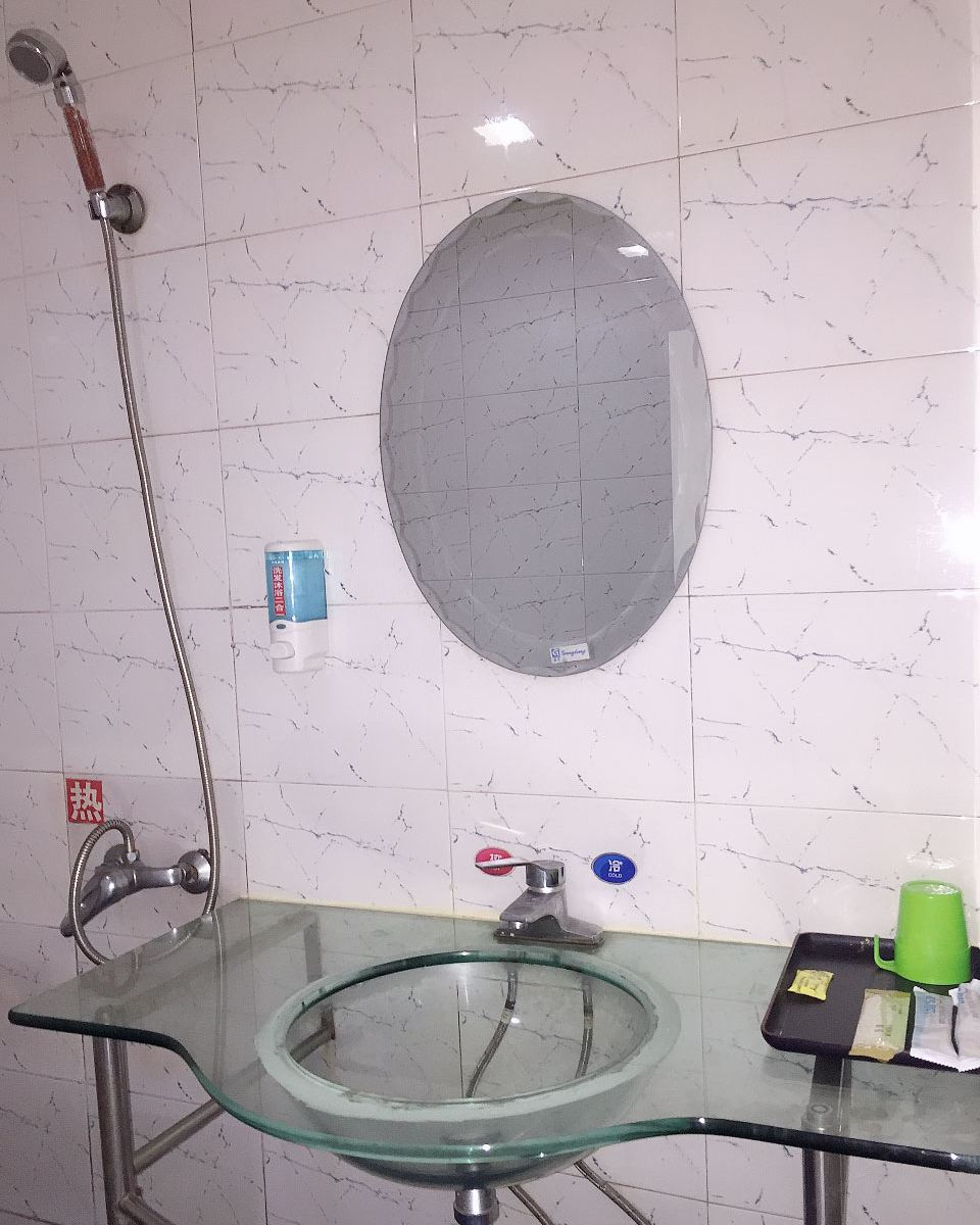 电脑标准间